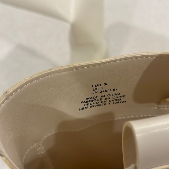 H&M - Knee-High Cream Boots (Size US 7) - Picture 12 of 12